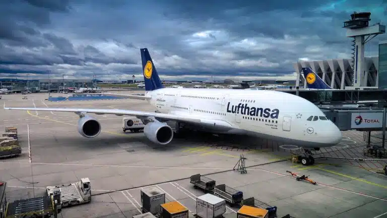 Λαχτάρα για την πτήση Αθήνα – Μόναχο: Μύριζε καπνούς, έκανε έκτακτη προσγείωση